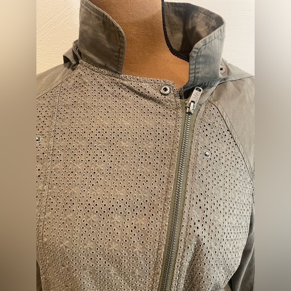 Ikks we are young large jacket with hood perfect for pre teen girl - Picture 3 of 9